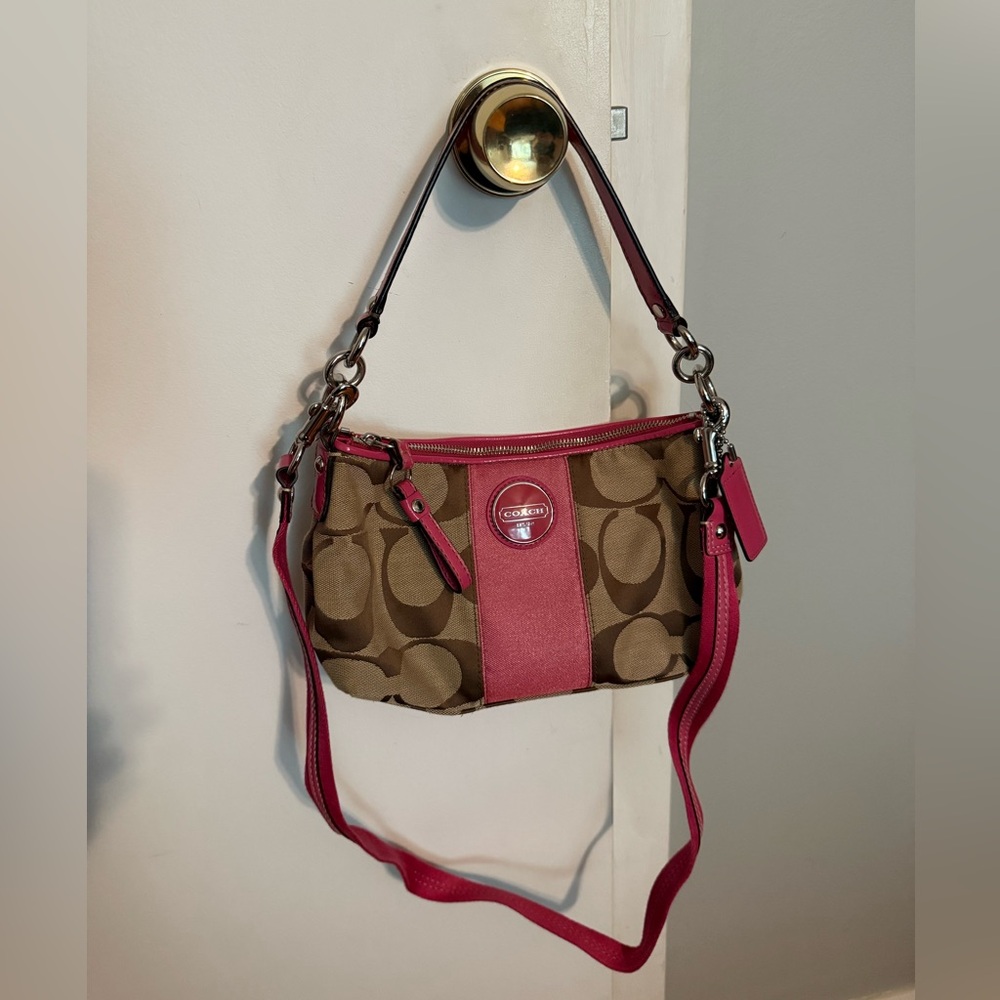 Like New Coach Tan and Pink Signature Hobo/Crossbody
